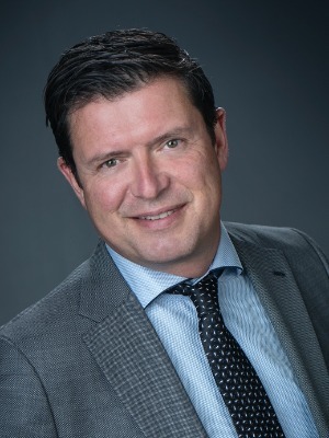 Dr. Rolf Smeets